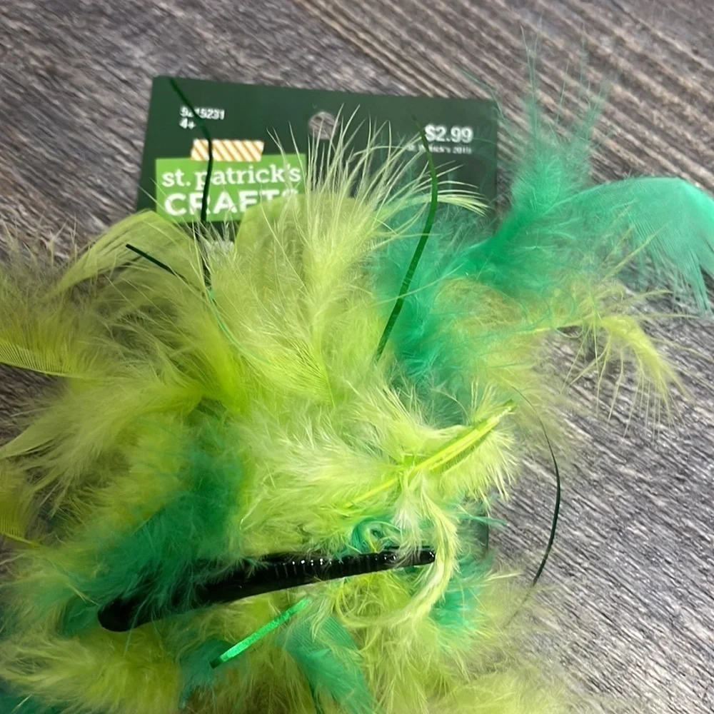 8 hair accessories